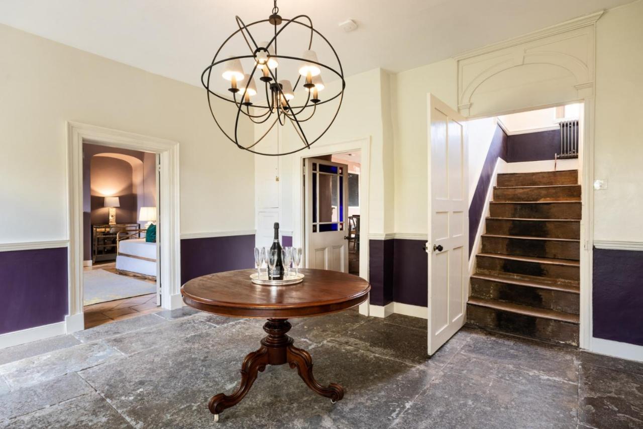 Topside House - Beautiful 7 Bedroom House With Hottub Wifi And Parking Near Bath Wells Frome Oakhill Exterior photo